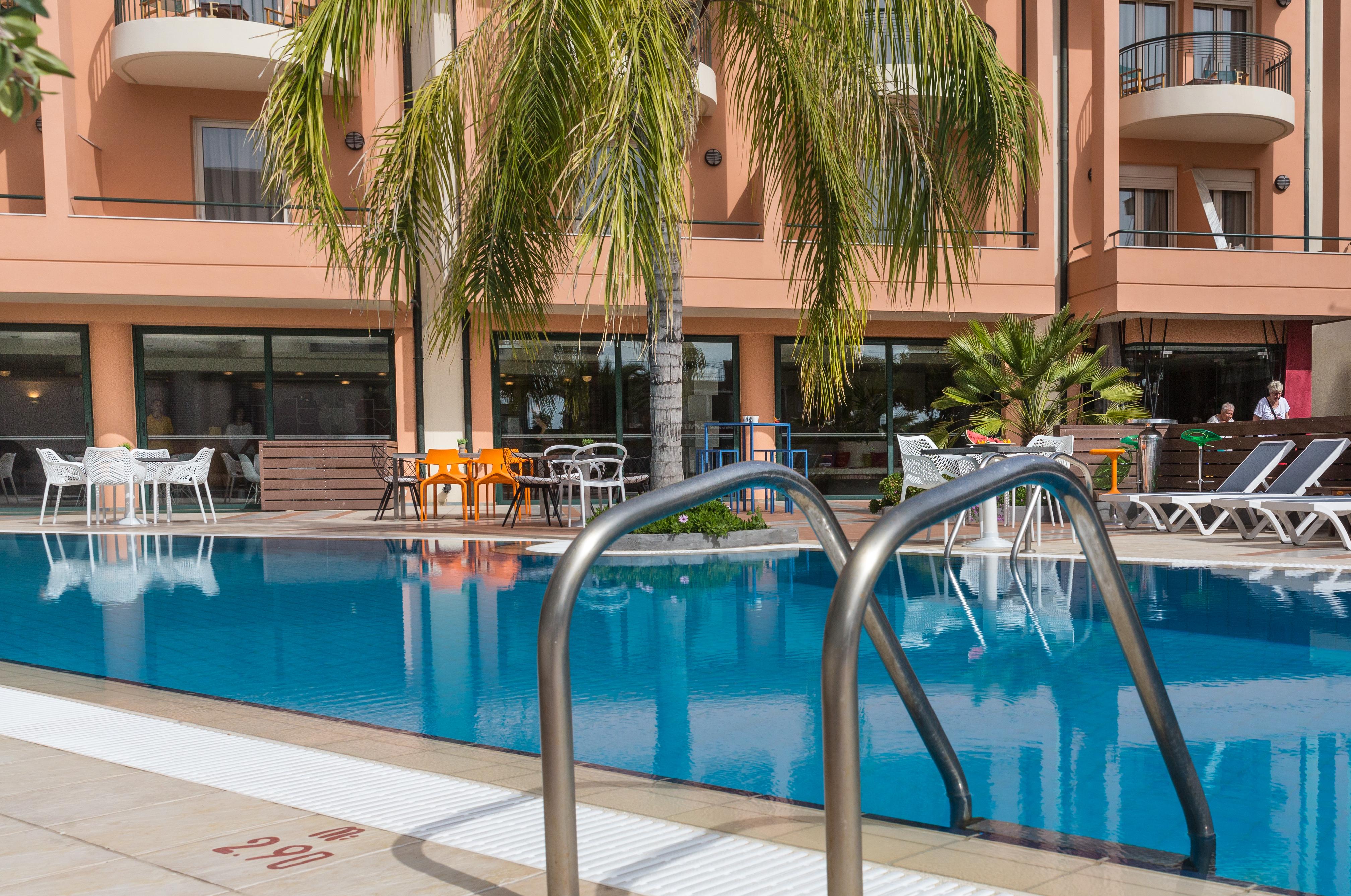 Flisvos Royal Hotel & Suites Tolón 외부 사진